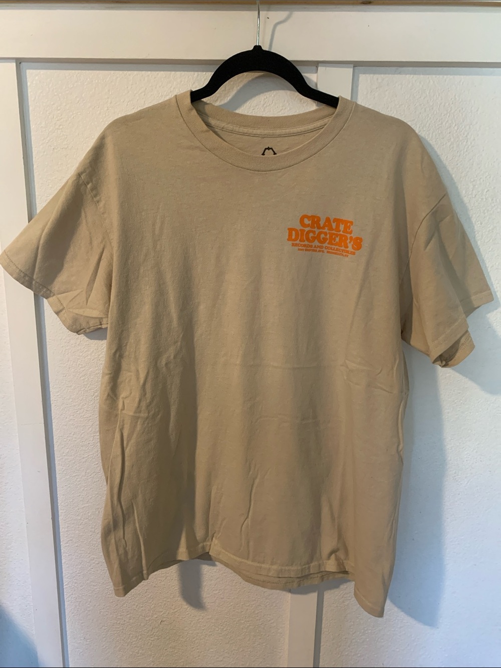 Empyre Men's Tan Graphic Short-Sleeve Tee